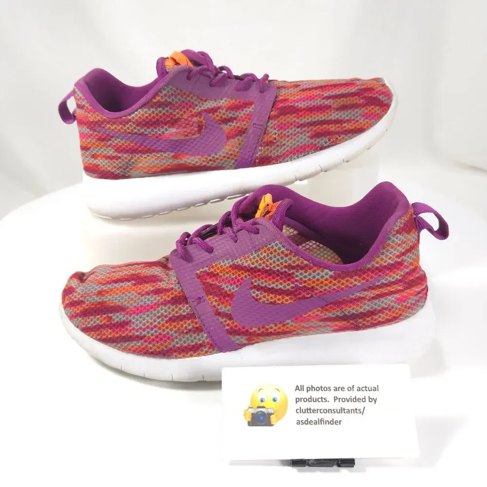 Nike Roshe Run Flight Lace Up Athletic Shoe Youth Girls Size 5 705486-100 Pink